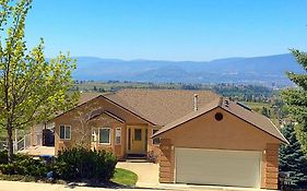 Acker Vacation Rentals Kelowna
